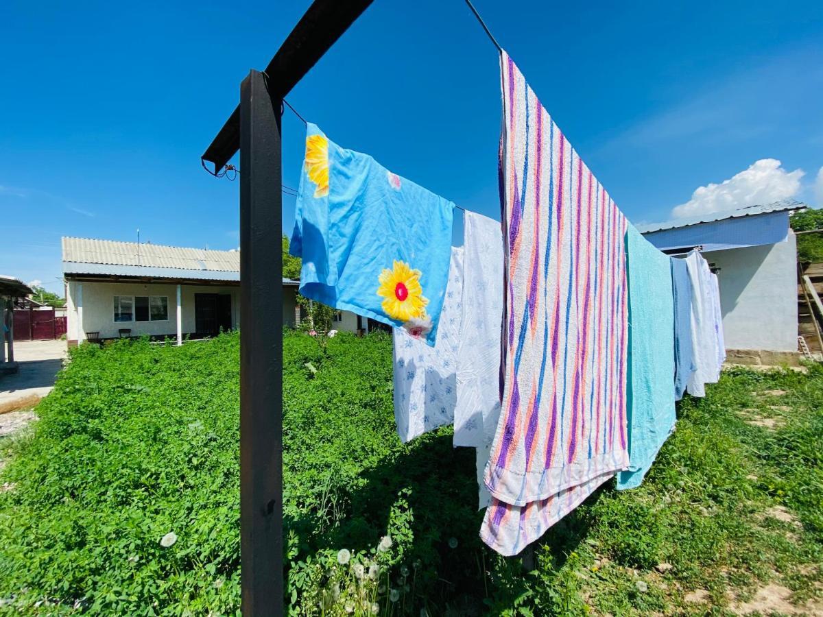 Guest House Kagan Toktogul エクステリア 写真