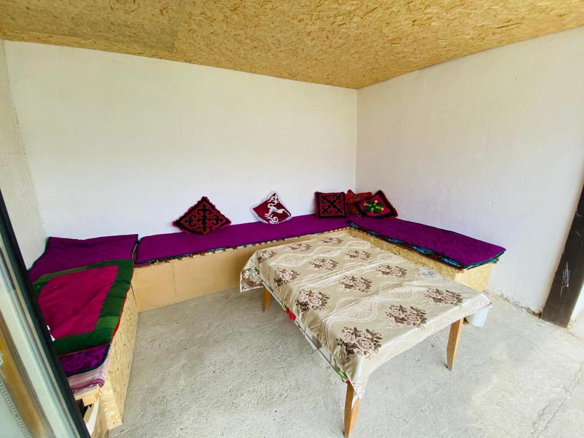 Guest House Kagan Toktogul エクステリア 写真