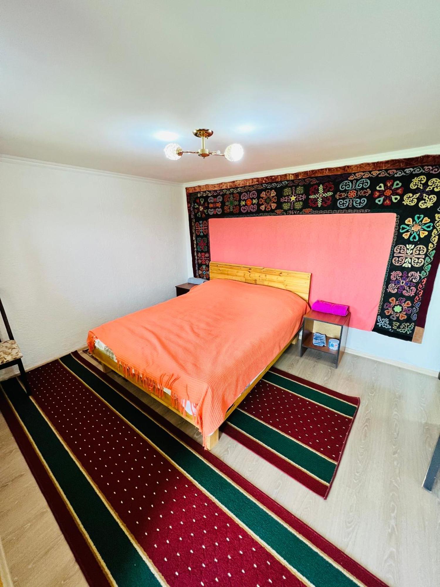 Guest House Kagan Toktogul エクステリア 写真