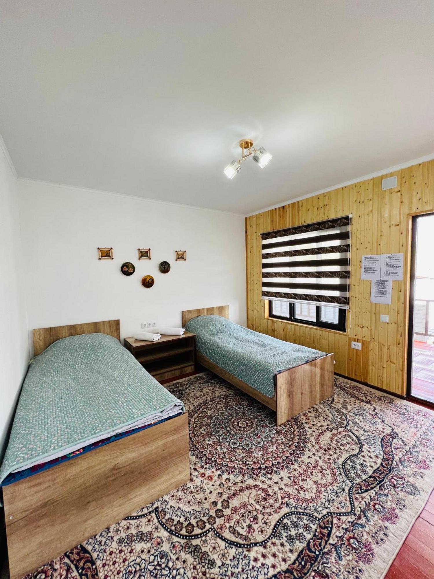 Guest House Kagan Toktogul エクステリア 写真